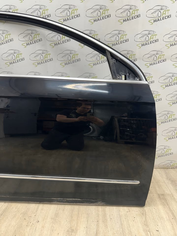 Türe Tür Vorne Rechts Vw Passat 3C B6 Modell Farbe LC9Z Schwarz