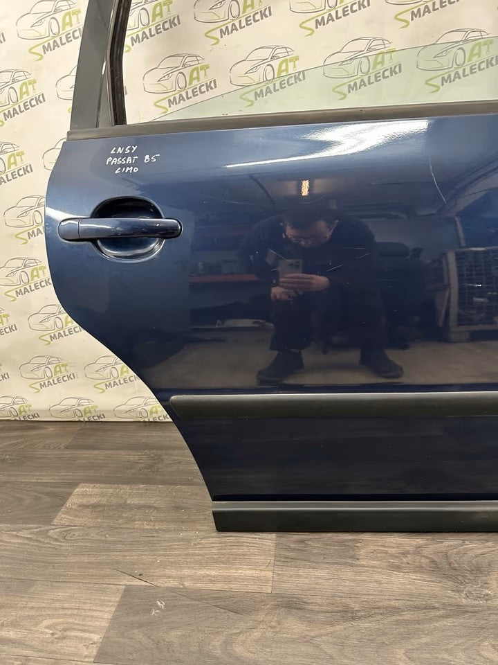 Door Rear Right VW Passat B5 Sedan Model LN5Y