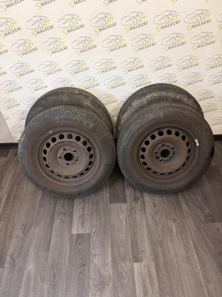 Kompletträder Sommerräder Stahlfelgen 5x112 195/65 R15 conti