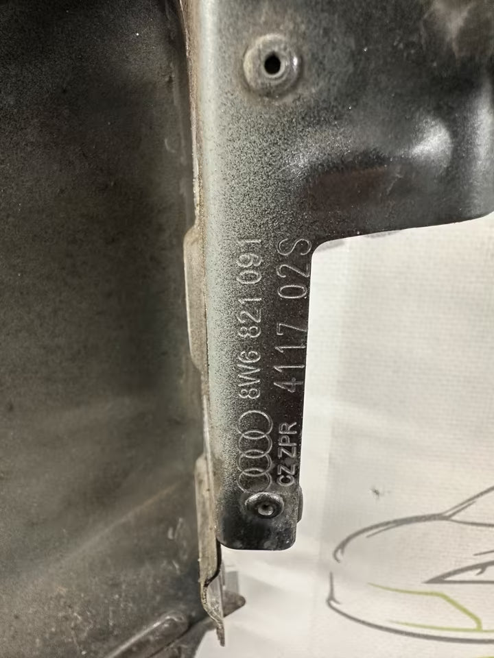 Kotflügel Links Original Audi A5 S5 F5 8W6 Modell gebraucht