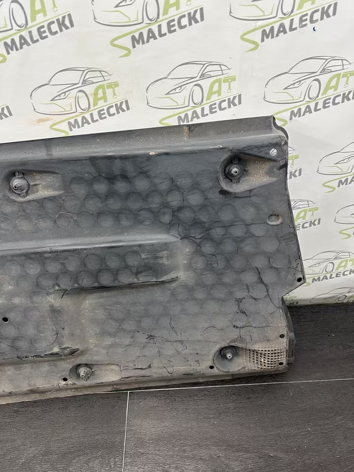 6Q0825202M Rechte Unterbodenabdeckung für VW Polo 6R
