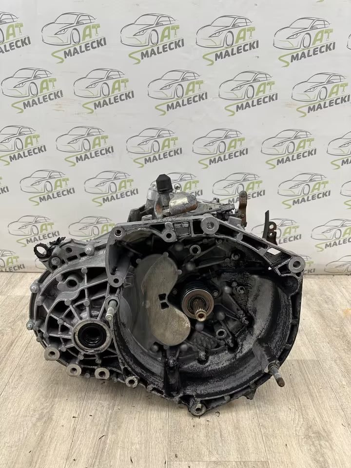 C63563501 Getriebe Schaltgetriebe Opel Combo D 1,6 CDTI 2013 Bj