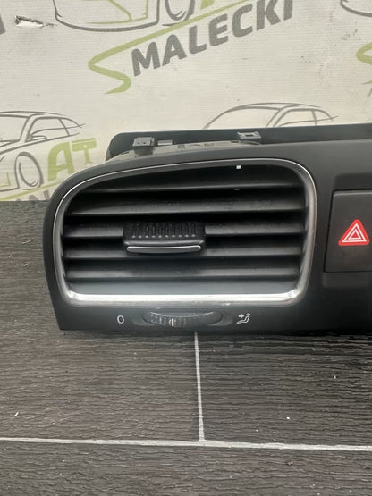 5K0815735D Lüftungsgitter Luftdüse Blende VW Golf VI 5K0815736D