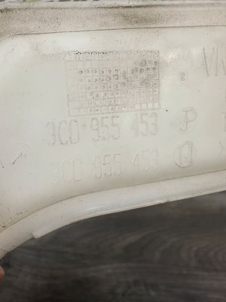 3C0955453P Wischwasserbehälter VW Passat 3C