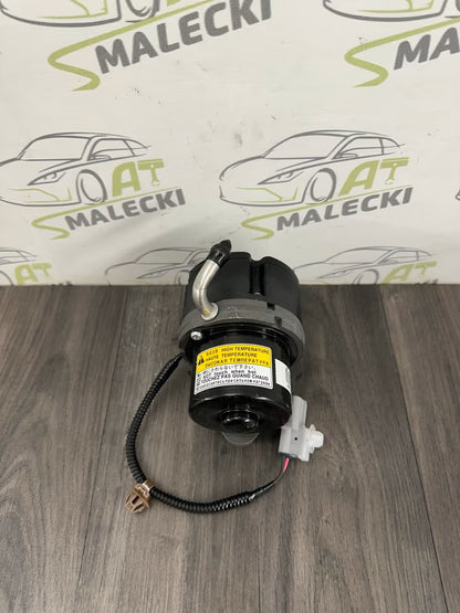 PSA Peugeot Citroen Mitsubishi vacuum pump 166957880 4641A068