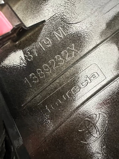 55405-0H050 Mittelkonsole Abdeckung für Citroen C1