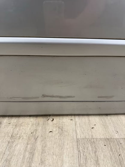 Tür Türe Vorne Rechts Audi A4 B7 8E Modell Farbe LY7W