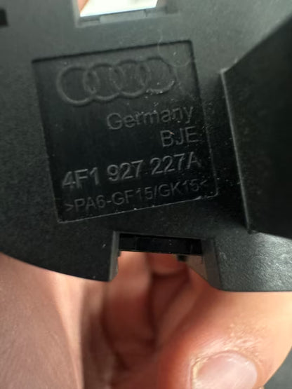 4F1927227A Schalter Handschuhfach Audi A6 4F C6