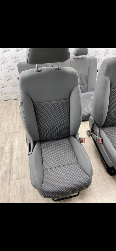 Innenausstattung Sitze Set Original Dodge Avenger Modell 07-14Bj