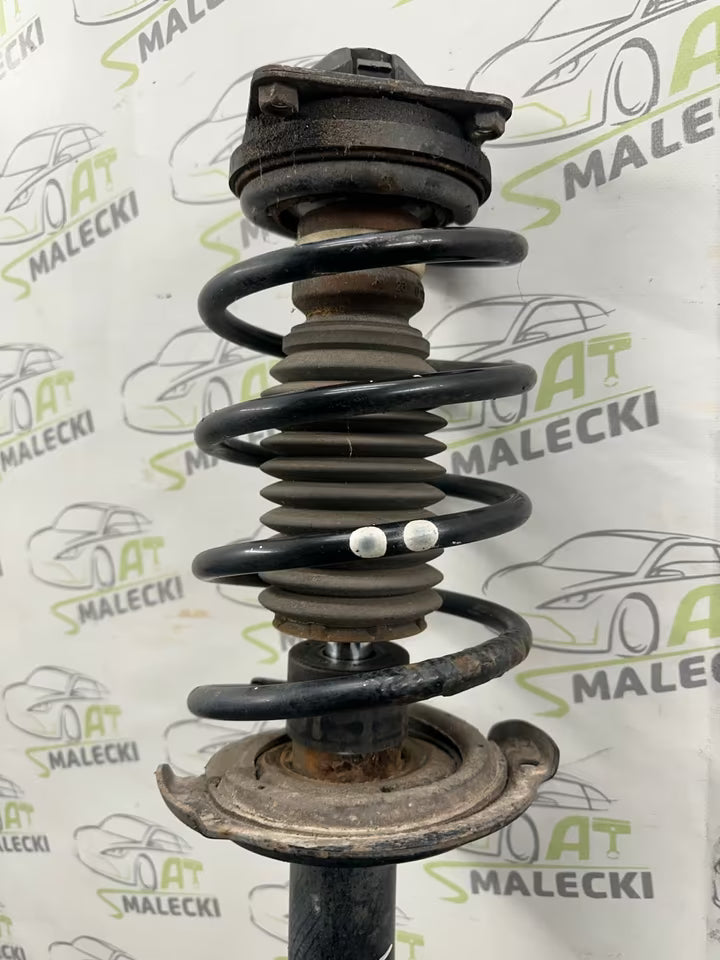 Achsschenkel Radnabe Federbein Links Mercedes W169 W245 Modelle