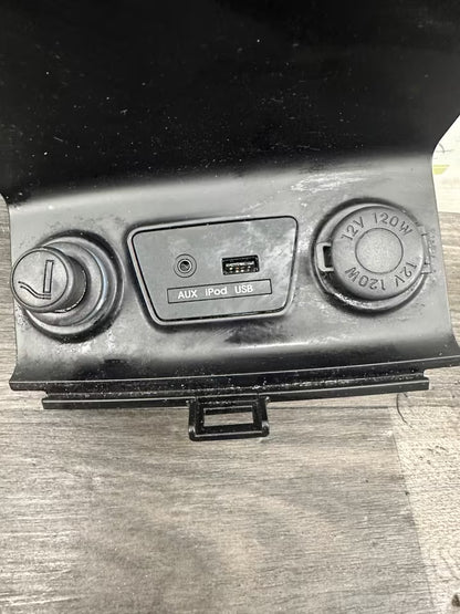 93310-2Y100 Verkleidung Steuereinheit Armaturenbrett Hyundai ix35