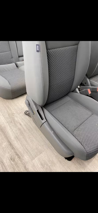 Innenausstattung Sitze Set Original Dodge Avenger Modell 07-14Bj