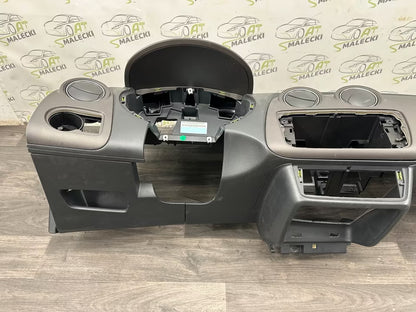 Armaturenbrett Cockpit Dashboard Seat Ibiza 6J Modell 2012