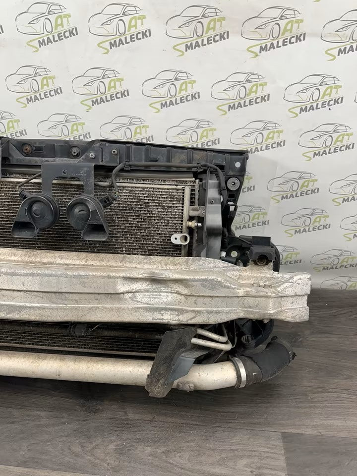 Lock carrier front mask Audi A6 4F C6 model 2.0 petrol