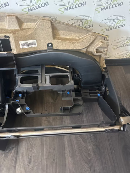 Armaturenbrett Cockpit für Opel Astra H 13113829