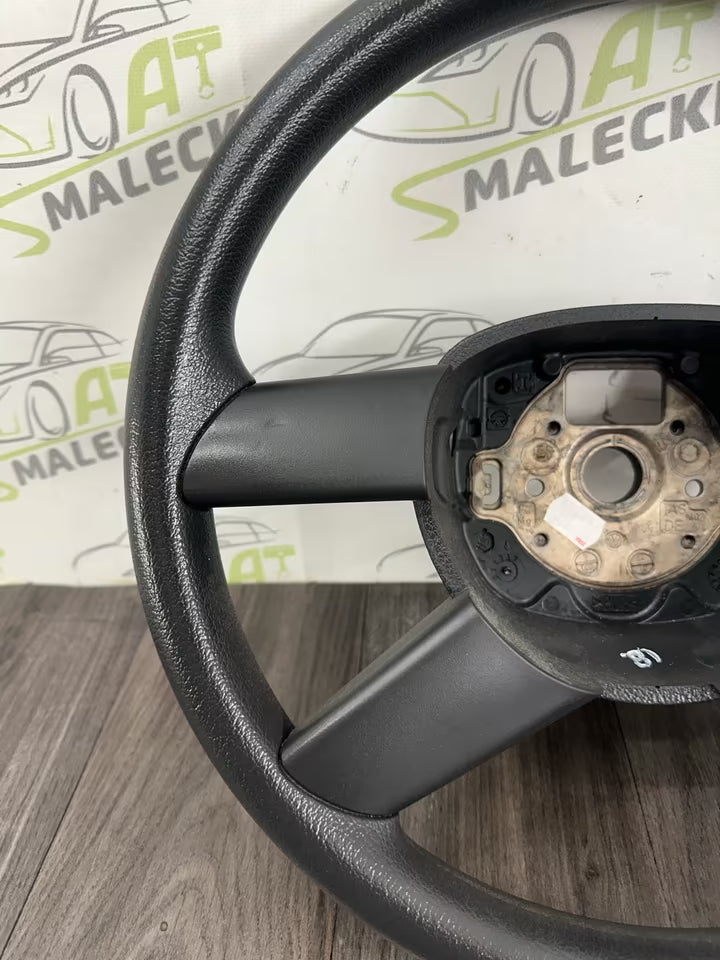 1K0439091 Lenkrad VW Golf V 300904
