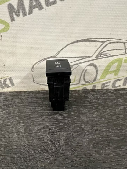 6Q0927121 Schalter Reifendruckkontrolle VW Polo 6Q