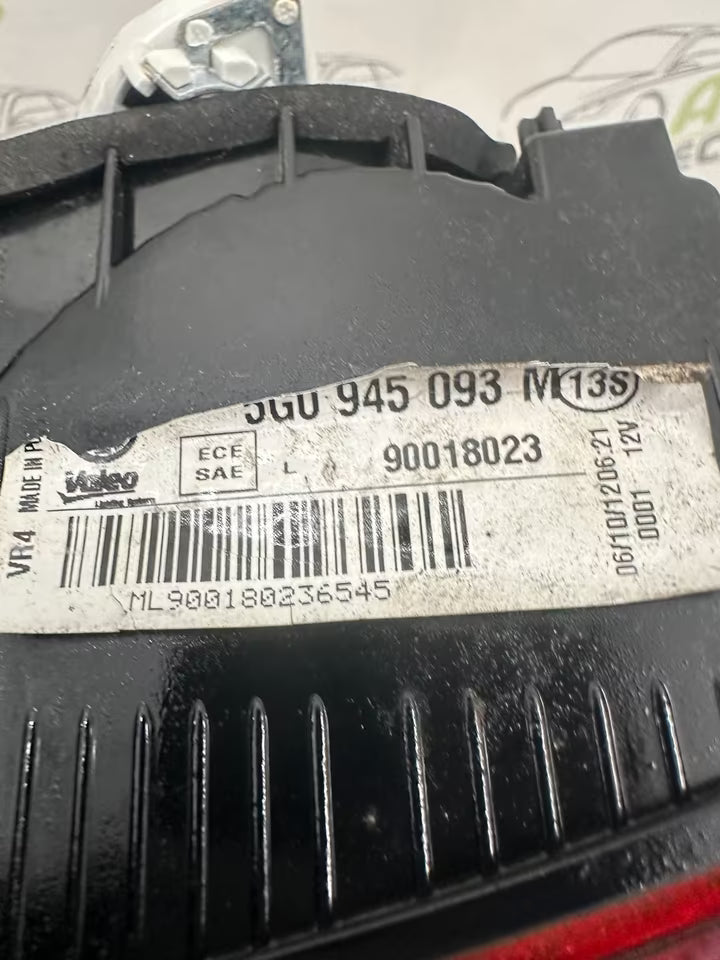 5G0945093M Rücklicht Heckleuchte Links Original VW Golf VII