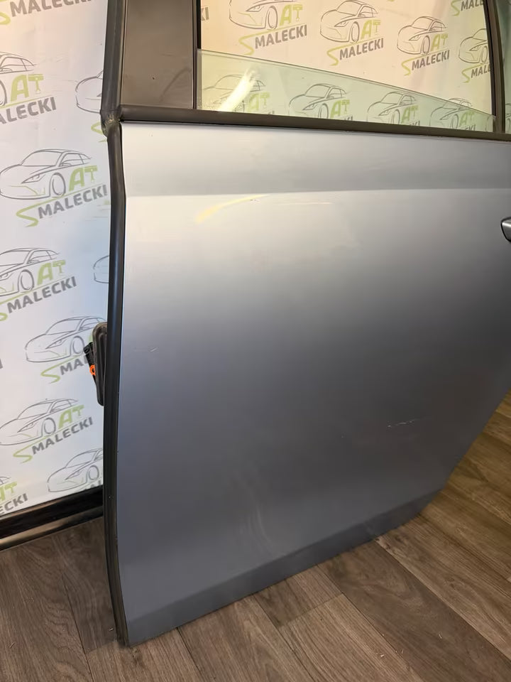 Türe Tür hinten links VW Golf VI 6 5K Modell 08-12Bj Farbe LA5Q