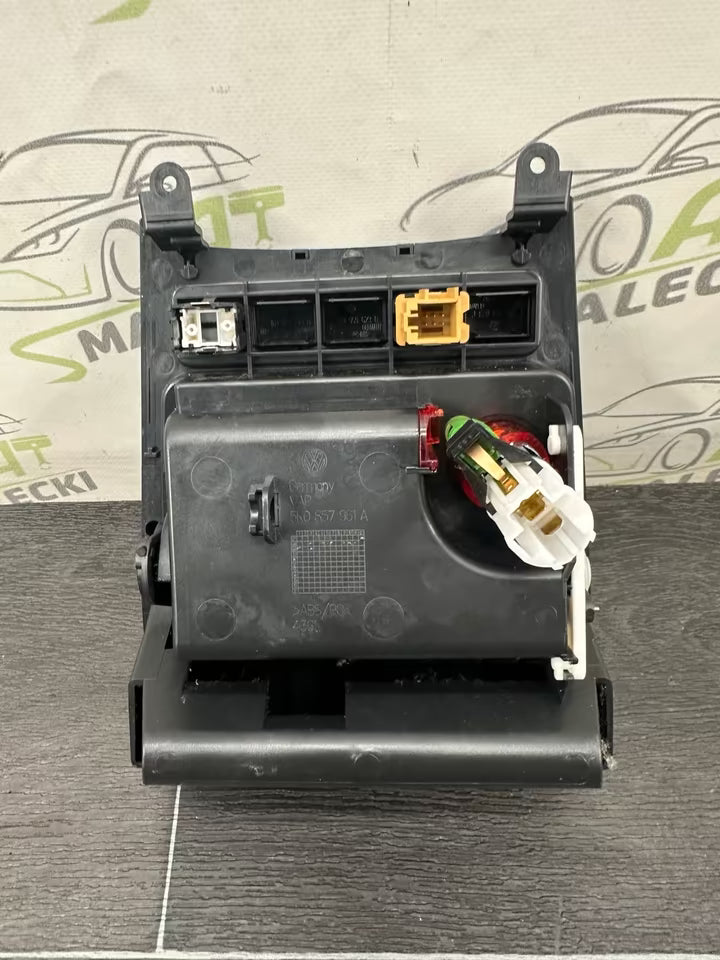 5K0857961A Ablagefach für VW Golf VI