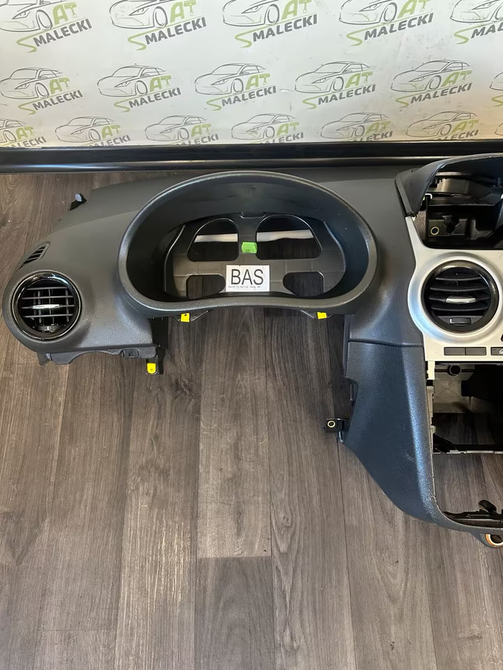 Armaturenbrett Cockpit für Opel Corsa D 13184061