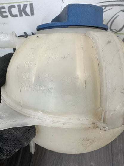 6Q0121407A Ausgleichsbehälter Kühlwasserbehälter VW Polo 9N2
