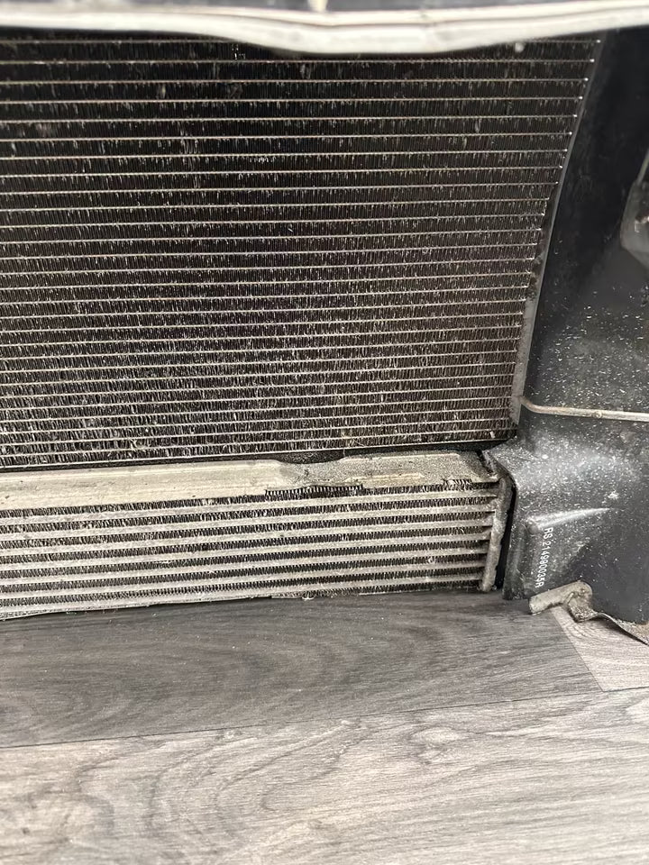 Schlossträger Frontmaske komplett Renault Megane III 3 2,0 Benzin