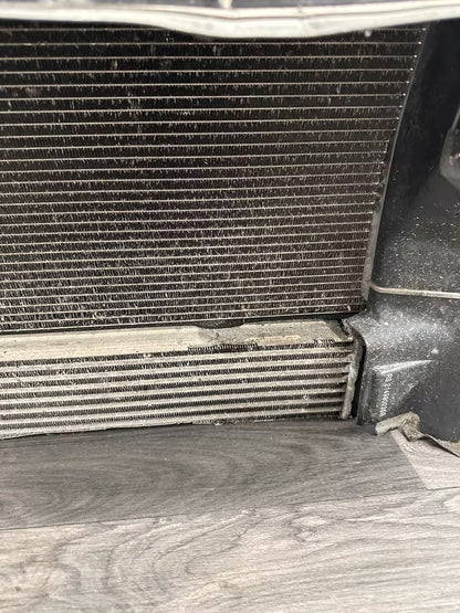 Schlossträger Frontmaske komplett Renault Megane III 3 2,0 Benzin