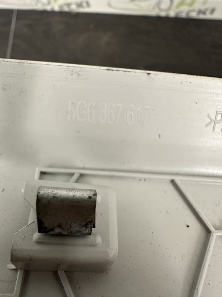 5G6867617 Verkleidung für VW Golf VII Modelle