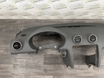 Armaturenbrett Cockpit Dashboard Audi A3 8P 03-12 Bj 8P1857033