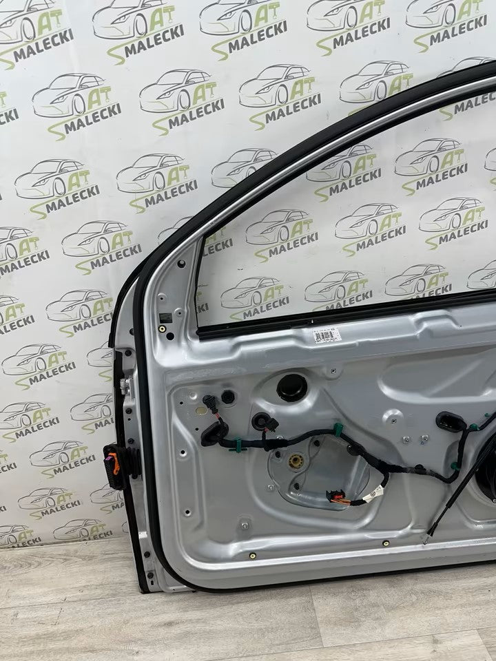 Türe Tür Rechts Vw Golf V 5 1K Modell 3-Tür Farbe LA7W Silber