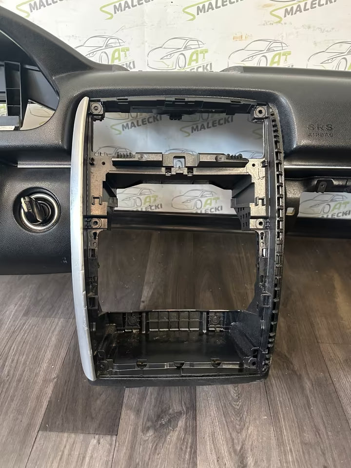 Armaturenbrett für Mercedes-Benz B-Klasse W245 BJ 2008