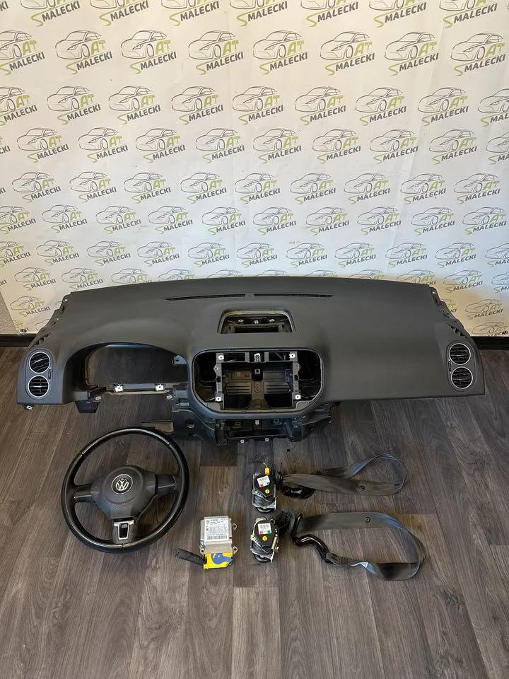 Armaturenbrett Cockpit Dashboard komplett Vw Golf Plus 6 5M model