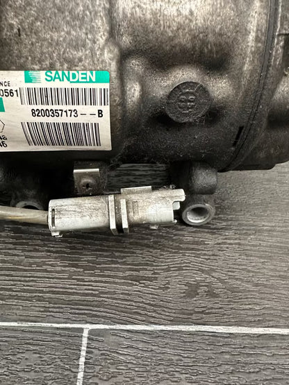 8200357173B Klimakompressor Renault Clio III Modus Modelle