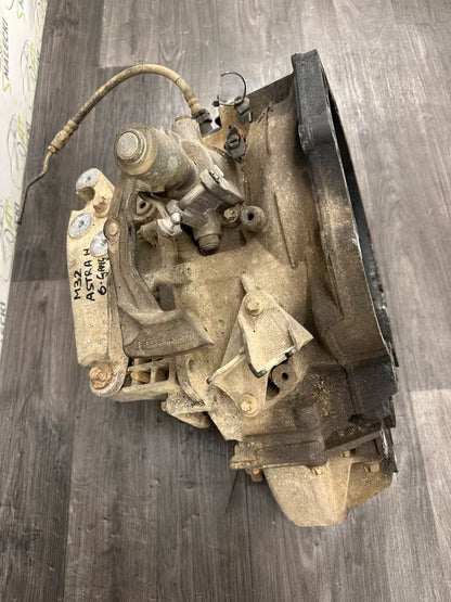 M32 Getriebe 6-Gang Schaltgetriebe Opel Astra H 1,7 CDTI 2010 Bj