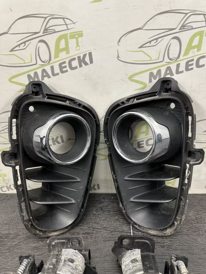 Nebelscheinwerfer Links Rechts inkl Blende Abdeckung Kia Rio IV 4