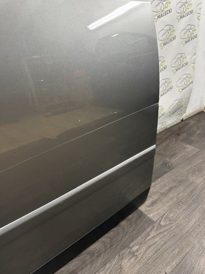 Door Rear Right Audi A4 B6 8E Model Color LY7Q