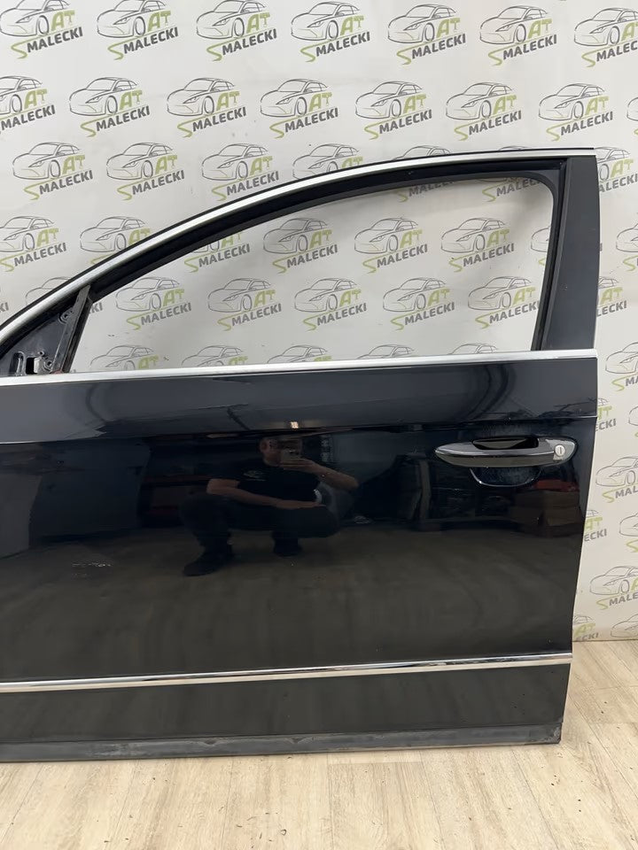 Türe Tür Vorne Links Vw Passat 3C B6 Farbe LC9Z 05-10Bj