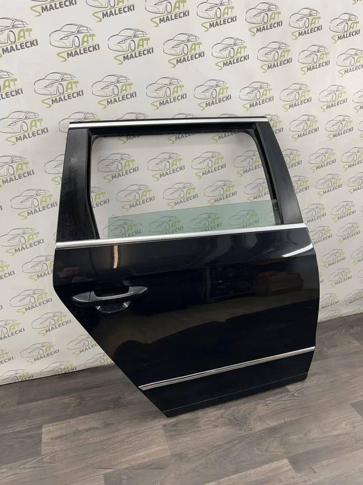 Tür Türe Hinten Rechts Vw Passat 3C B6 Kombi Farbe LC9X Metallic