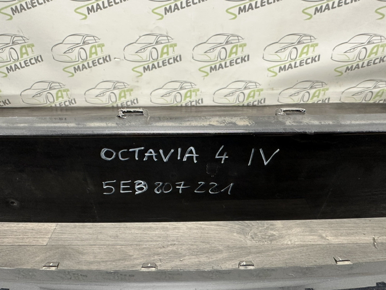 6309353