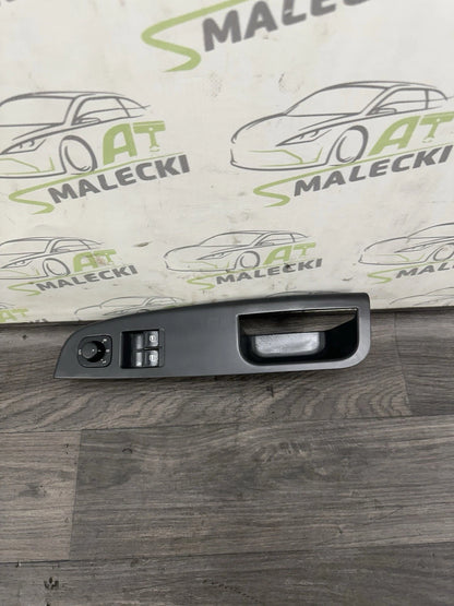 1K3868049C Fensterheberschalter Vorne Links VW Golf V 1K3 868 049 C