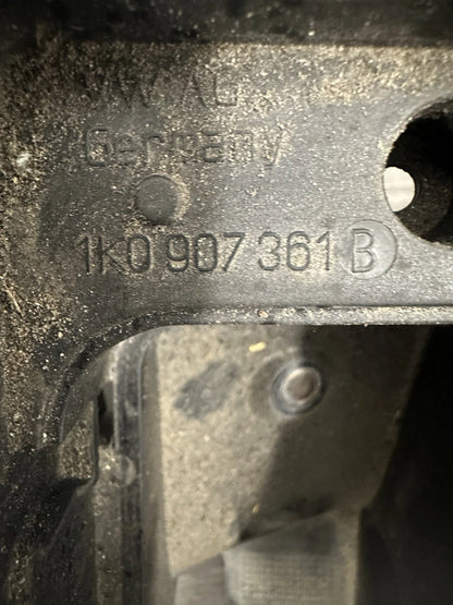 1K0937132F Sicherungskasten Abdeckung 2-Teilig VW Passat B6 2.0TDI 1K0907361B