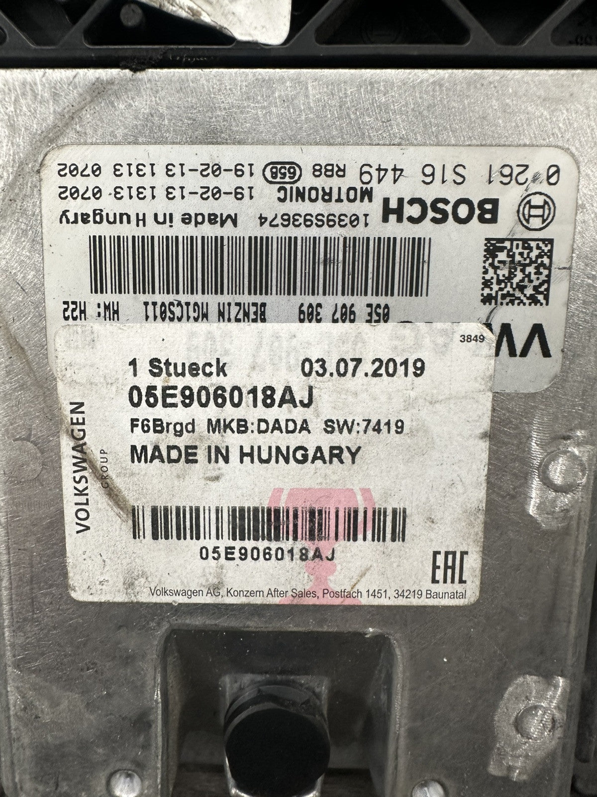 6305351