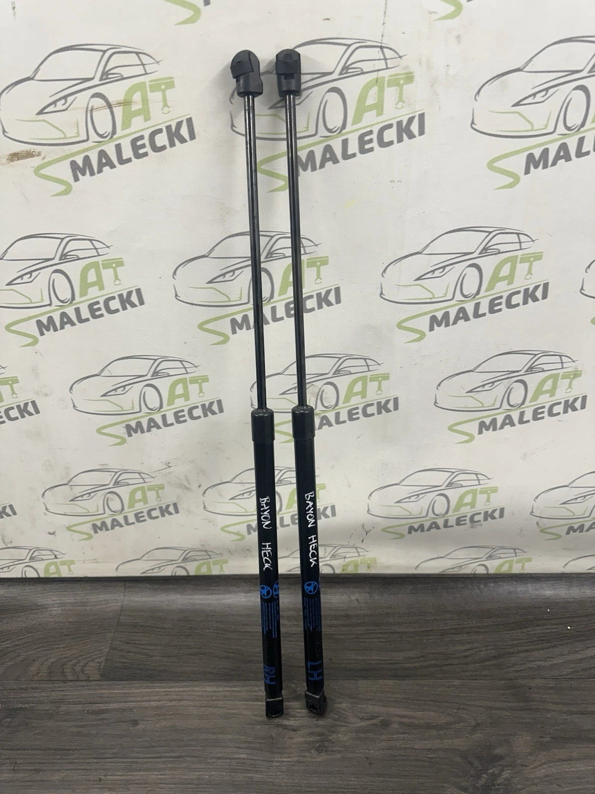 81841-Q0410 Stossdämpfer für Kofferraum / Heckklappendämpfer 81831-Q0410